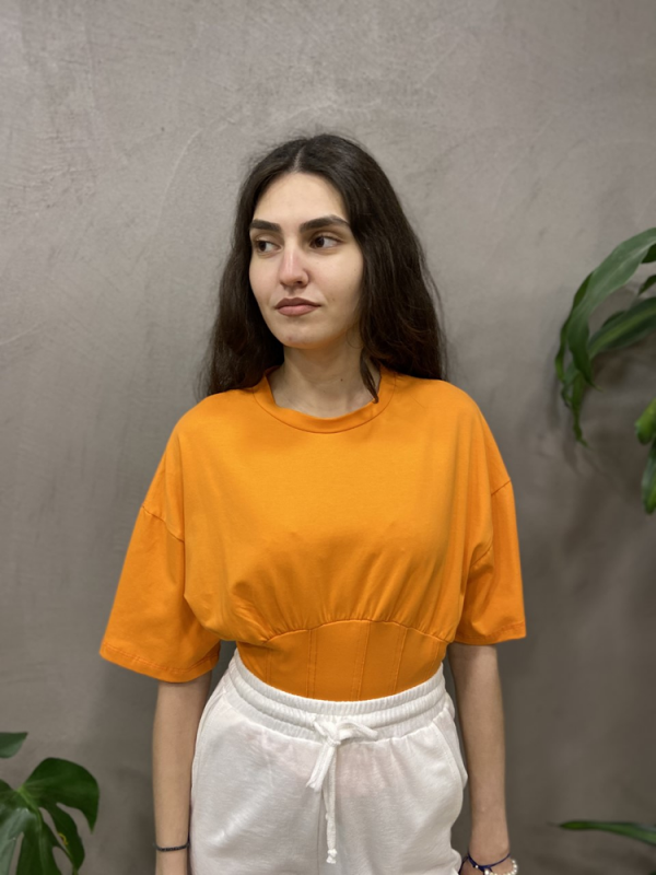 T-shirt cropped πορτοκαλί MOONCHILD